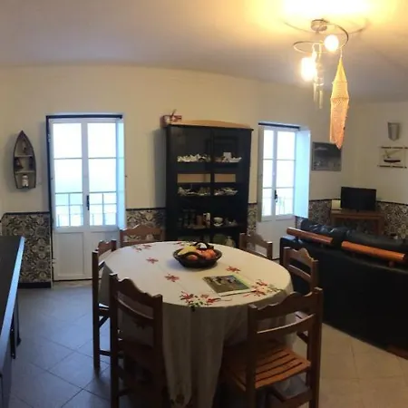 Casa Dom Fuas * Nazaré
