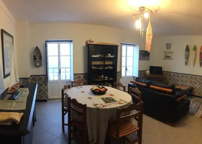 Casa Dom Fuas * Nazaré